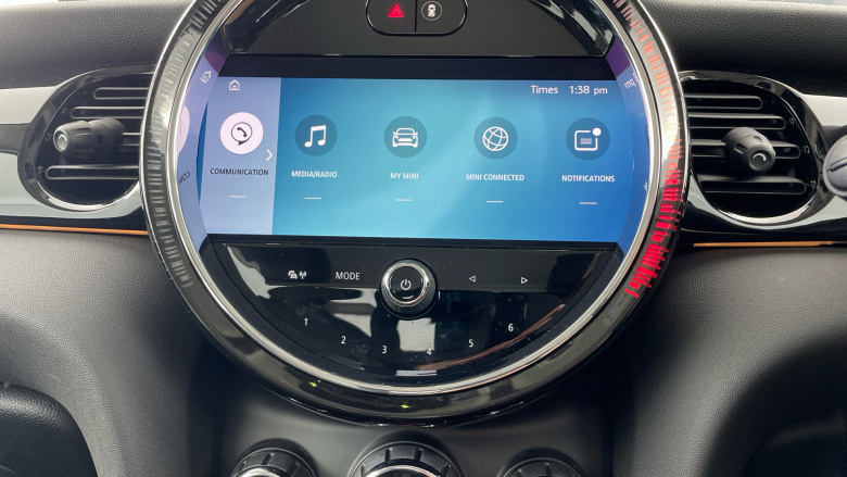 MINI Hatchback 1.5 Cooper Classic 3dr Auto Petrol Hatchback